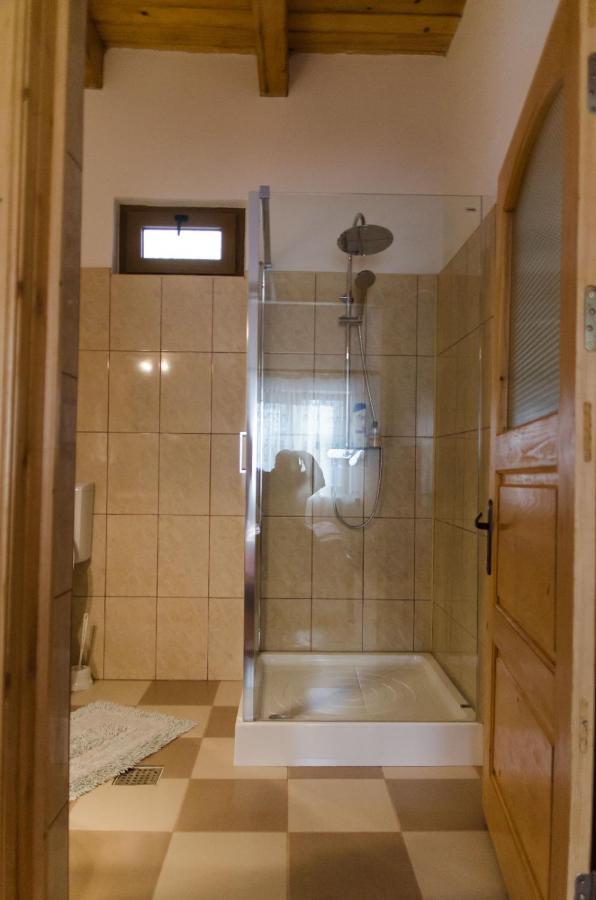 Nucşoara Cabana Valea Bradului מראה חיצוני תמונה